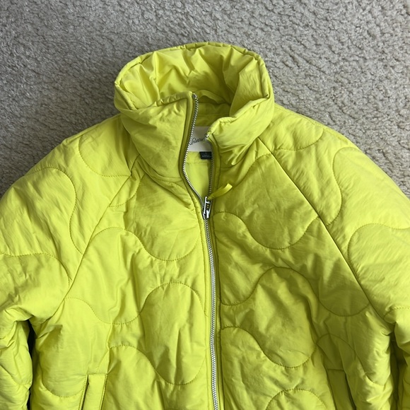 Universal Thread Quilted Neon Yellow Puff Jacket - S - Picture 2 of 4